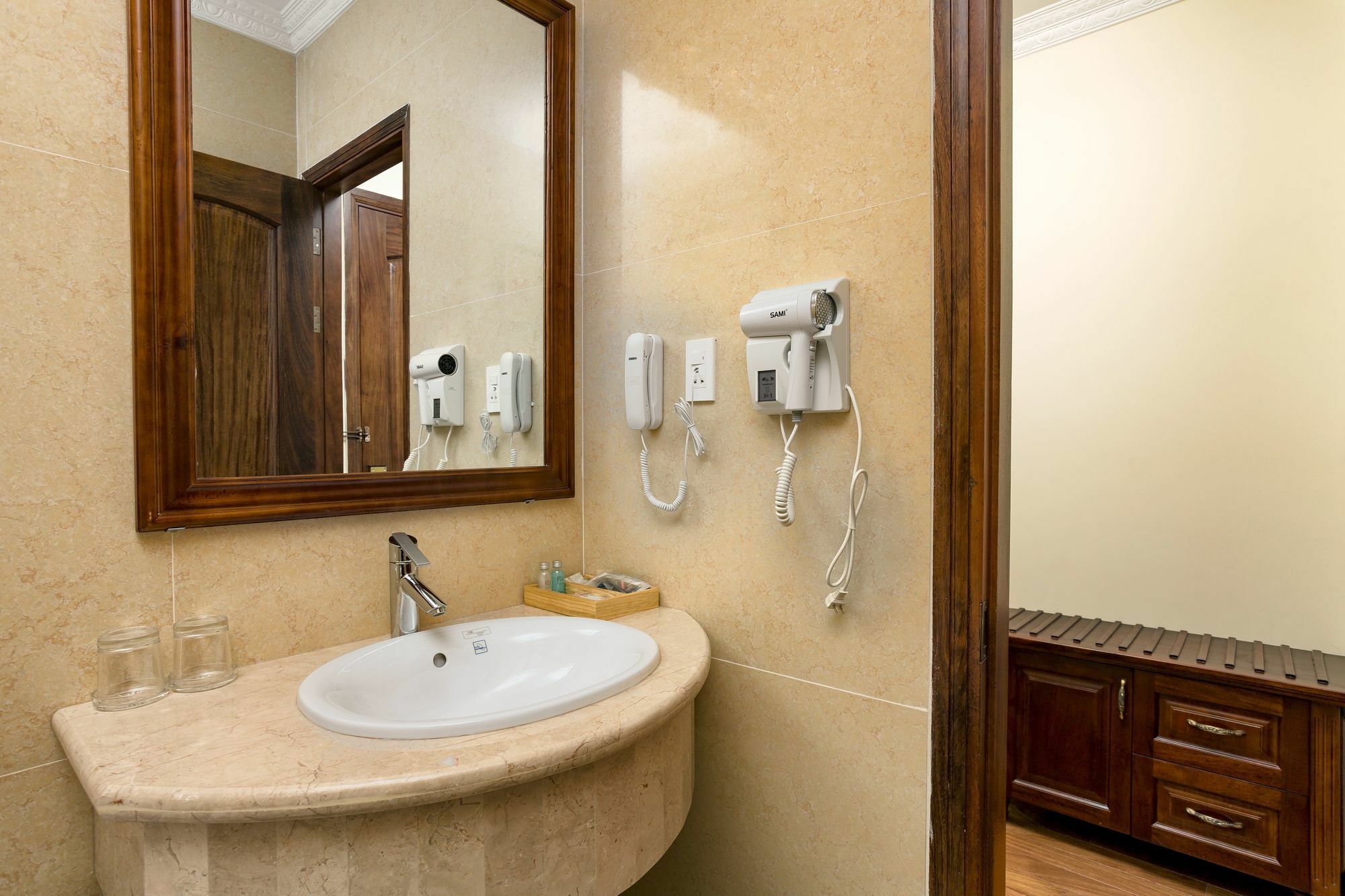 Lam Anh Luxury Hotel Dalat Luaran gambar